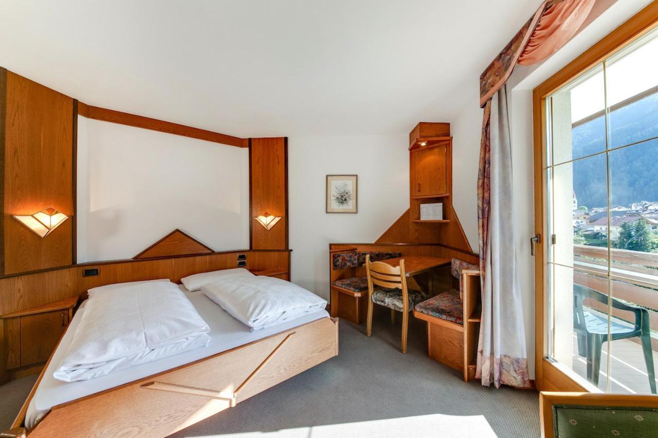 Smy Koflerhof Wellness & Spa Dolomiti Rasun di Sopra Δωμάτιο φωτογραφία